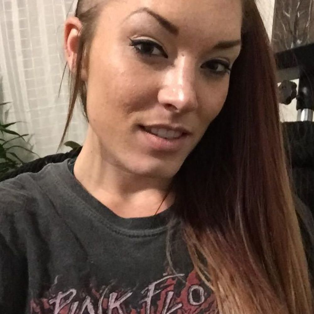 Meet your Posher, ❤︎❤︎❤︎🅹🆄🅻🅸🅰︎❤︎❤︎❤︎